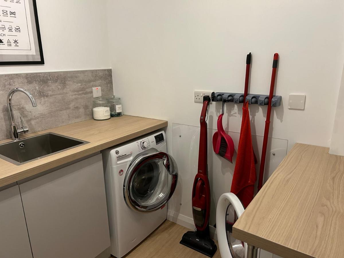 Pine View Holiday Home Newcastle  Exteriör bild